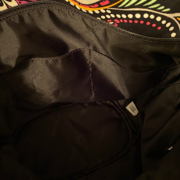 Beautiful 4 piece Vera Bradley bundle!! - Picture 4 of 16